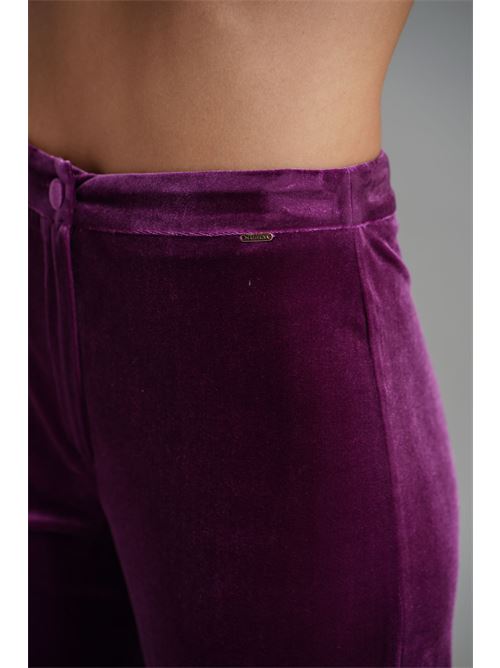 Pantalone in velluto liscio Nualy | I25N5403BORGOGNA