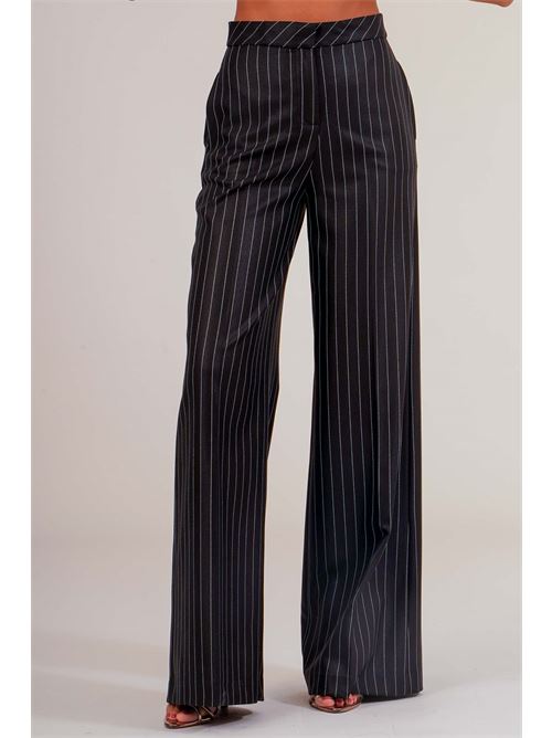 Pantalone palazzo gessato